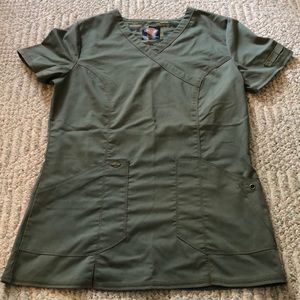 Dickies scrub top